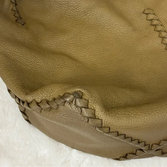 (SOLD) Bottega Veneta Cervo Hobo Shoulder Bag - Picture 7 of 16